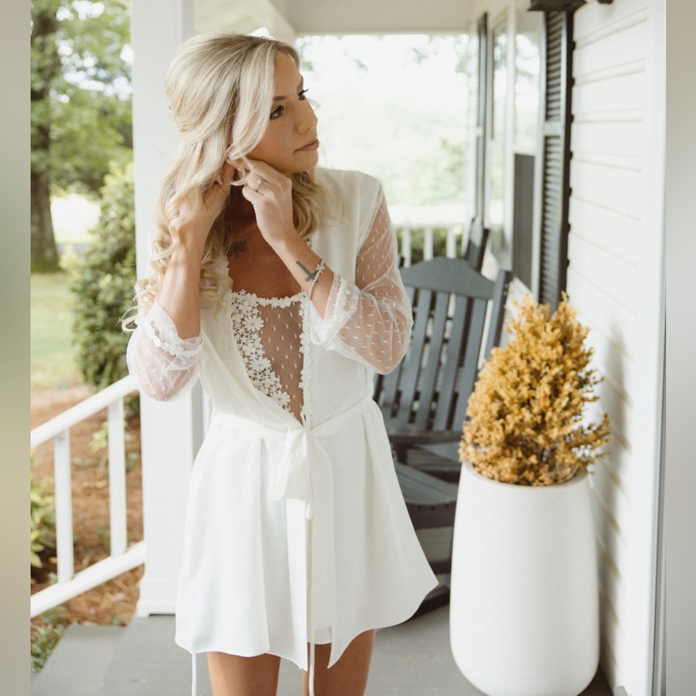 Flora Nikrooz Showstopper Robe